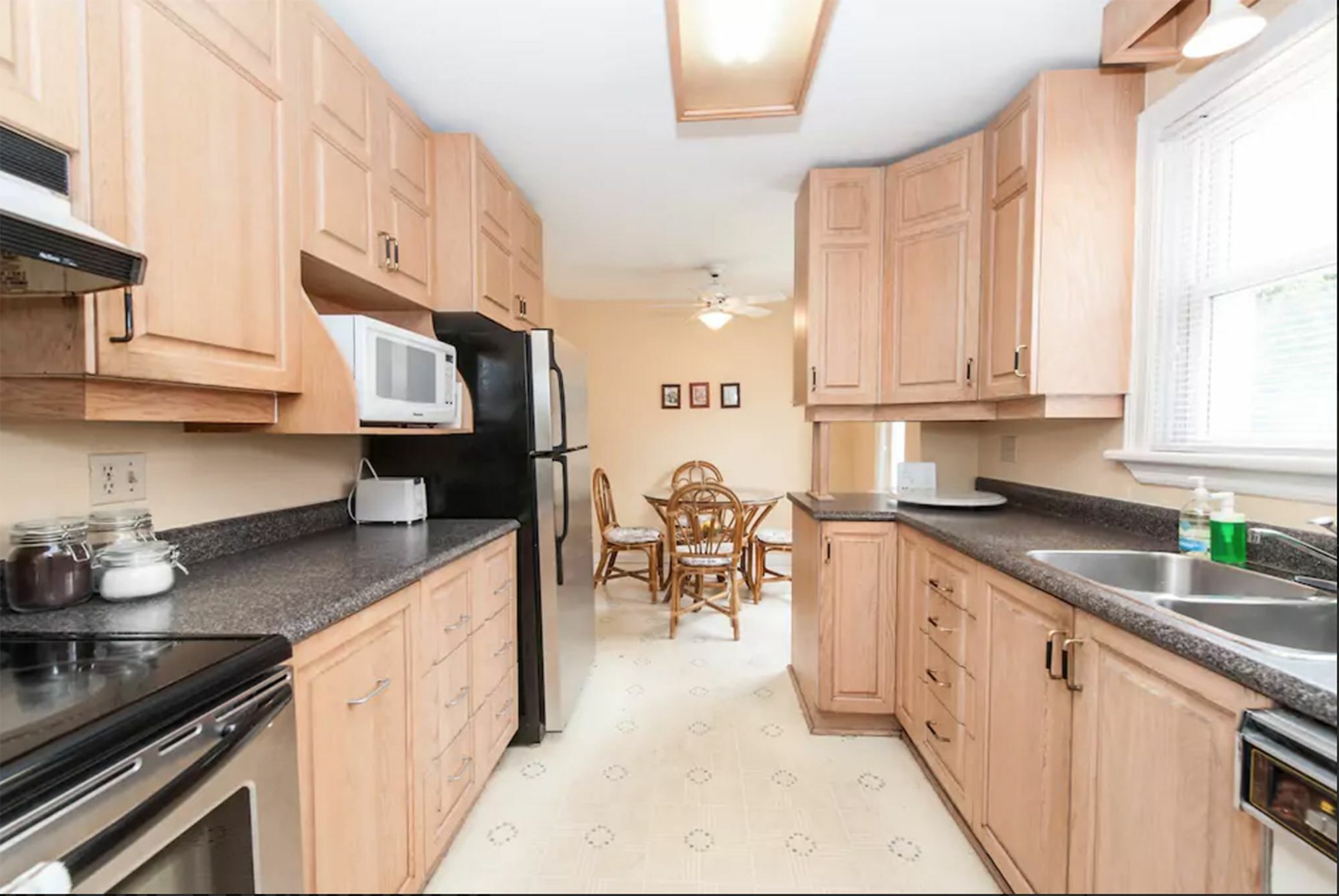 In Trendy & Vibrant Westboro Apartment Ottawa